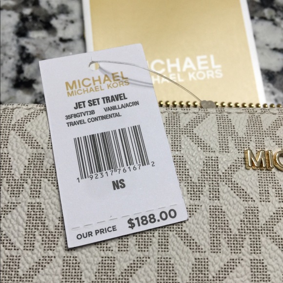 LAST ONE‼️Michael Kors NEW expandablewallet/clutch - Picture 5 of 9